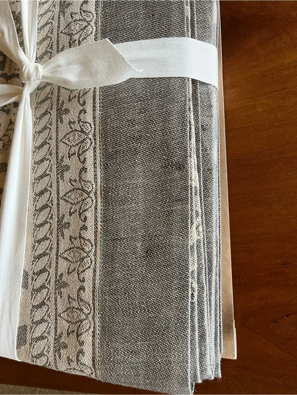 Williams-Sonoma Siena Jacquard Tablecloth Gray 108x70 - NEW but has marks on hem